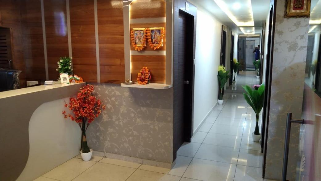 Hotel Atlanta Ahmedabad Esterno foto
