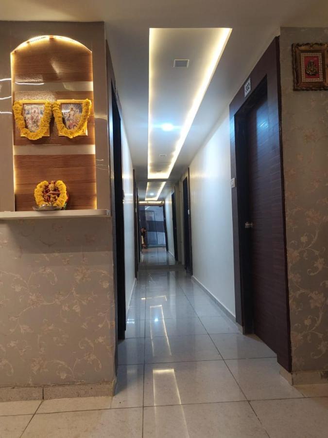Hotel Atlanta Ahmedabad Esterno foto